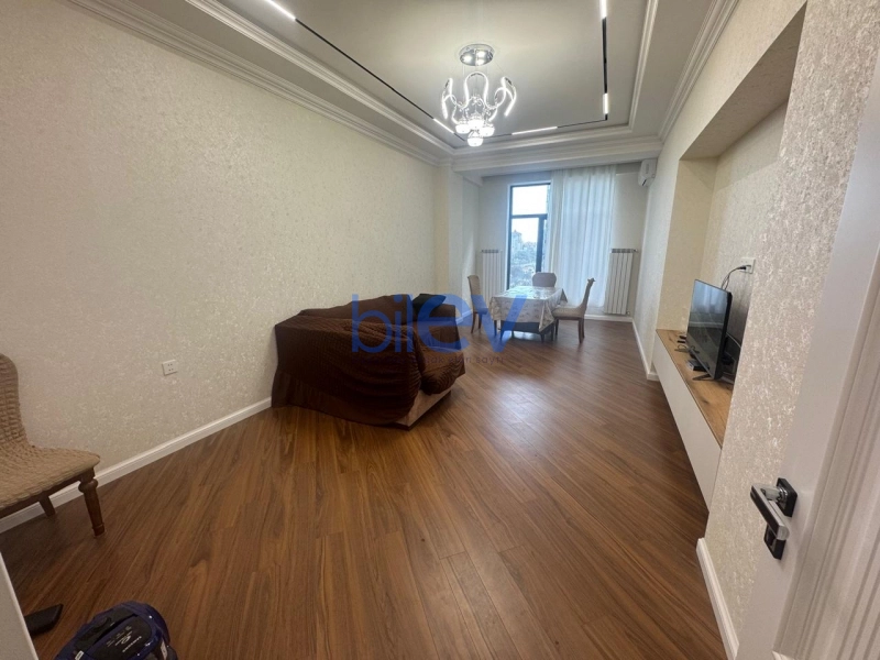Aylıq Kirayə 3 otaqlı Yeni Tikili bina evi  114m², Bakı