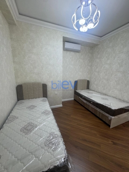 Aylıq Kirayə 3 otaqlı Yeni Tikili bina evi  114m², Bakı