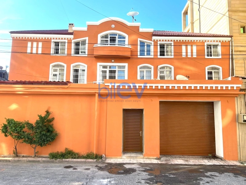 Aylıq Kirayə 8 otaqlı Həyət evi  572m², Bakı