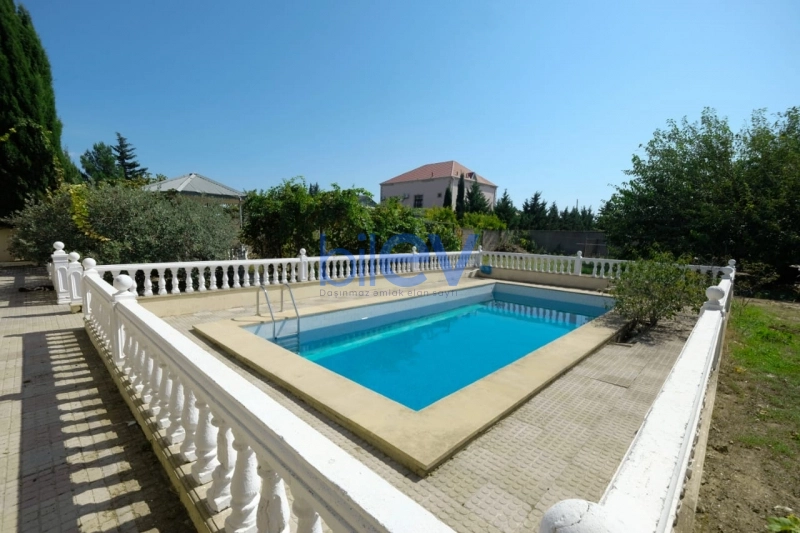 Satış 9 otaqlı Bağ evi  270m², Bakı