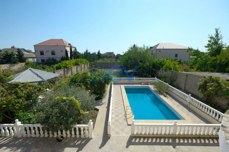 Satış 9 otaqlı Bağ evi  270m², Bakı