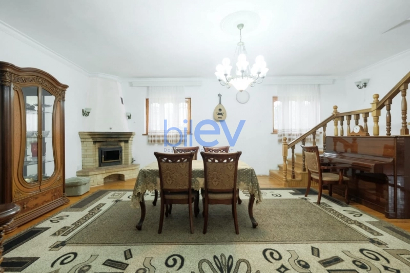 Satış 9 otaqlı Bağ evi  270m², Bakı