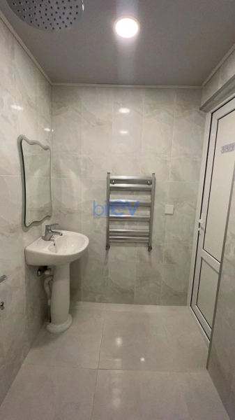 Aylıq Kirayə 2 otaqlı Otaq yoldaşı  50m², Bakı
