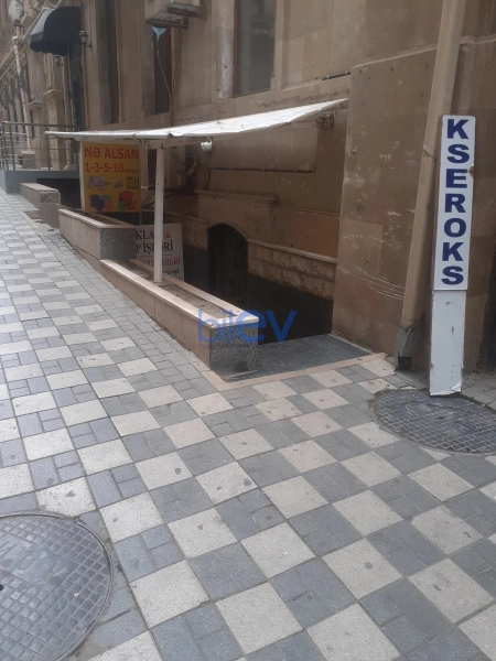 Aylıq Kirayə 2 otaqlı Obyekt  45m², Bakı