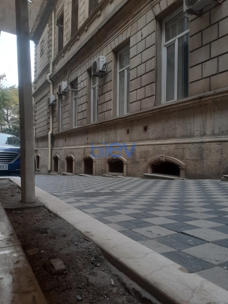 Aylıq Kirayə 2 otaqlı Obyekt  45m², Bakı