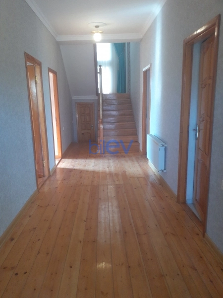 Satış 7 otaqlı Bağ evi  230m², Bakı