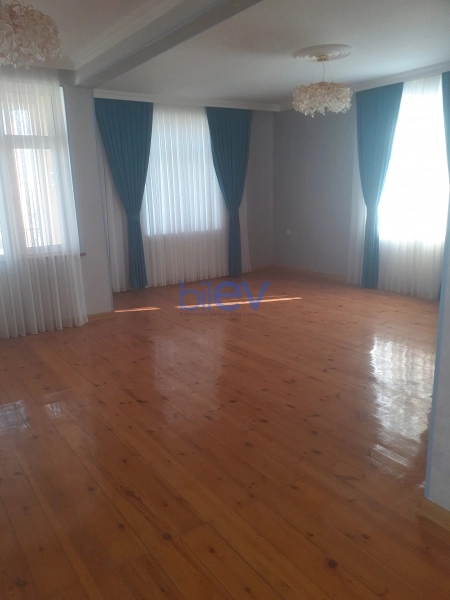 Satış 7 otaqlı Bağ evi  230m², Bakı