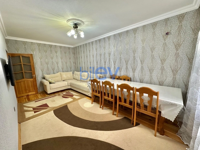 Satış 4 otaqlı Köhnə Tikili bina evi  100m², Bakı