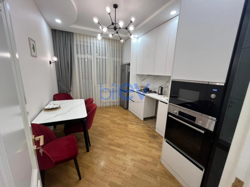 Aylıq Kirayə 3 otaqlı Yeni Tikili bina evi  112m², Bakı