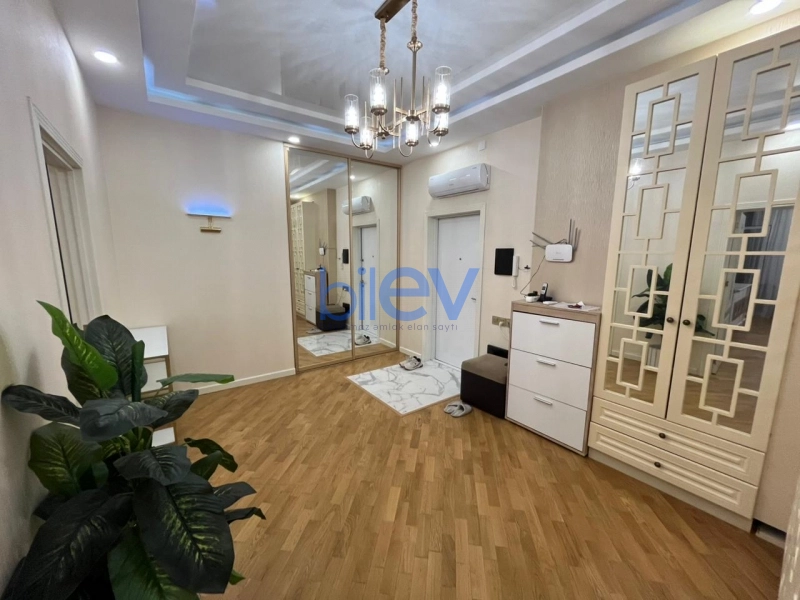 Aylıq Kirayə 3 otaqlı Yeni Tikili bina evi  112m², Bakı