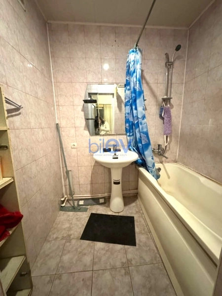 Aylıq Kirayə 2 otaqlı Köhnə Tikili bina evi  55m², Bakı