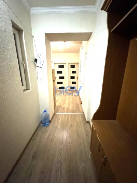 Aylıq Kirayə 2 otaqlı Köhnə Tikili bina evi  55m², Bakı