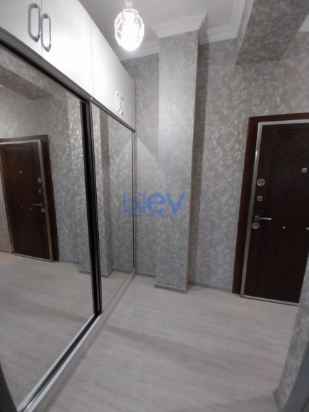 Aylıq Kirayə 2 otaqlı Yeni Tikili bina evi  80m², Bakı