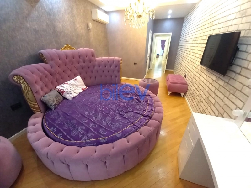 Aylıq Kirayə 3 otaqlı Yeni Tikili bina evi  110m², Bakı