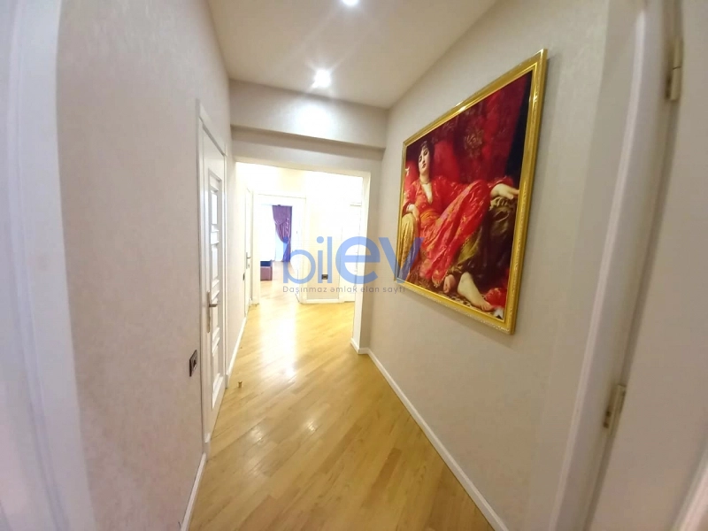 Aylıq Kirayə 3 otaqlı Yeni Tikili bina evi  110m², Bakı
