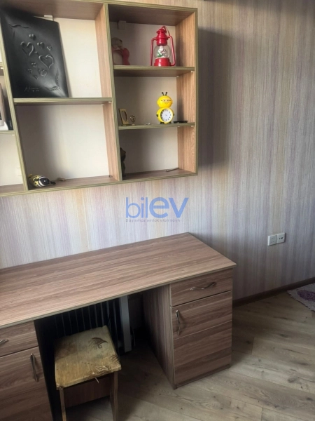 Aylıq Kirayə 3 otaqlı Köhnə Tikili bina evi  70m², Bakı