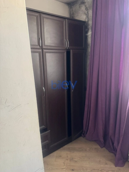 Aylıq Kirayə 3 otaqlı Köhnə Tikili bina evi  70m², Bakı