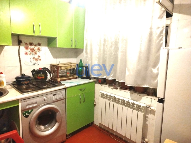 Aylıq Kirayə 2 otaqlı Köhnə Tikili bina evi  45m², Bakı