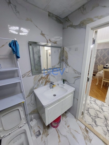 Aylıq Kirayə 2 otaqlı Yeni Tikili bina evi  60m², Bakı