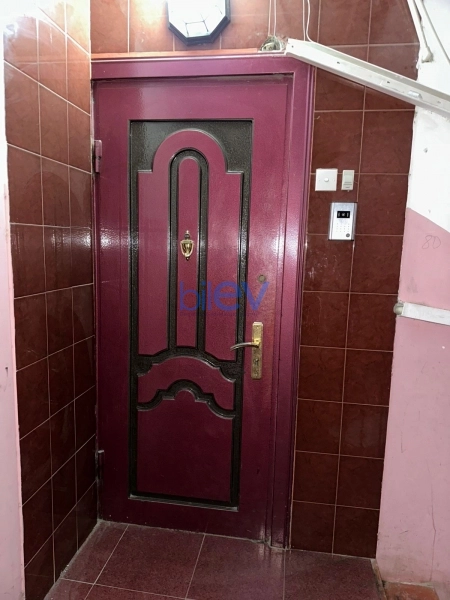 Aylıq Kirayə 4 otaqlı Köhnə Tikili bina evi  90m², Bakı
