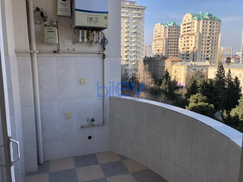 Aylıq Kirayə 3 otaqlı Yeni Tikili bina evi  120m², Bakı
