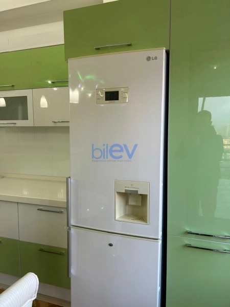 Aylıq Kirayə 2 otaqlı Yeni Tikili bina evi  90m², Bakı