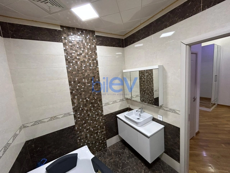 Aylıq Kirayə 2 otaqlı Yeni Tikili bina evi  90m², Bakı