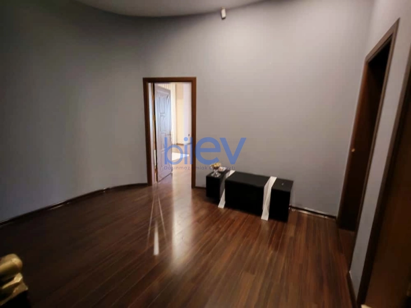 Satış 6 otaqlı Bağ evi  250m², Bakı