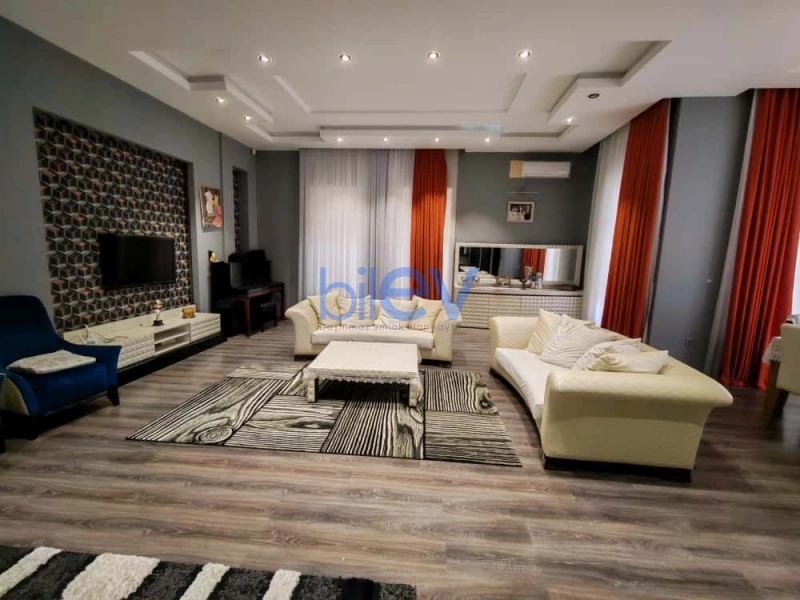 Satış 6 otaqlı Bağ evi  250m², Bakı