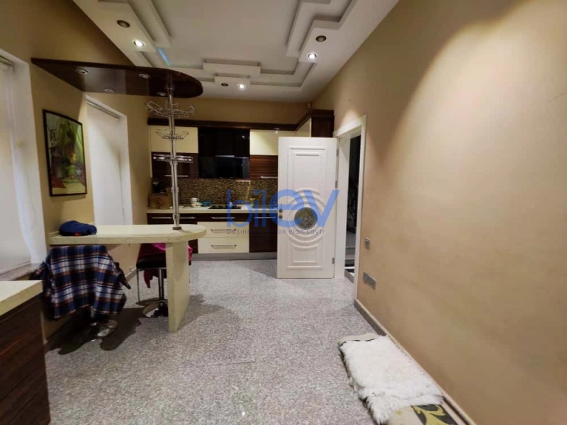 Satış 6 otaqlı Bağ evi  250m², Bakı