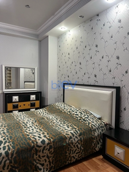 Aylıq Kirayə 3 otaqlı Yeni Tikili bina evi  110m², Bakı