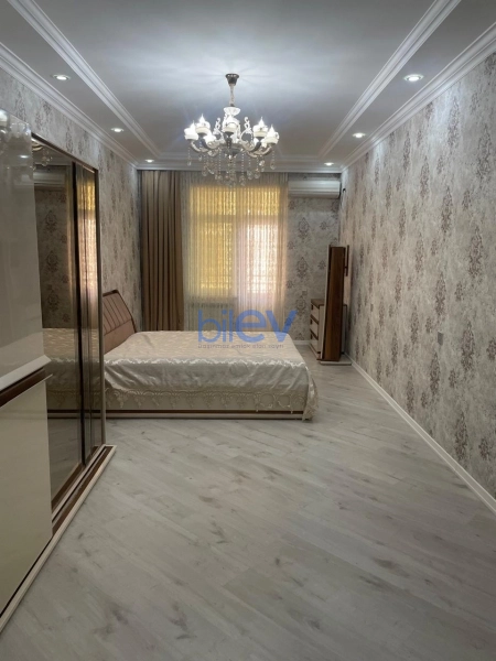 Aylıq Kirayə 3 otaqlı Yeni Tikili bina evi  155m², Bakı