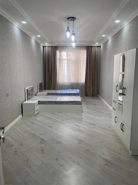 Aylıq Kirayə 3 otaqlı Yeni Tikili bina evi  155m², Bakı