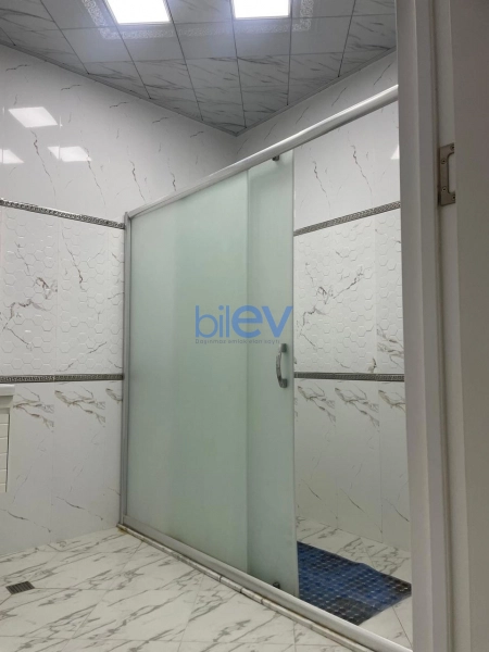 Aylıq Kirayə 3 otaqlı Yeni Tikili bina evi  155m², Bakı
