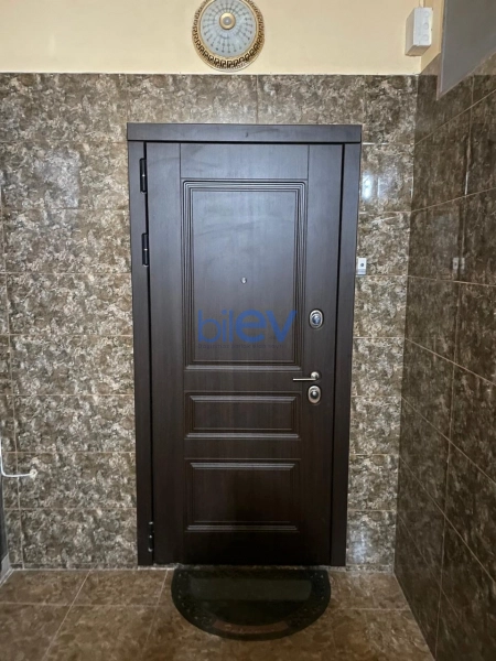 Aylıq Kirayə 3 otaqlı Yeni Tikili bina evi  155m², Bakı