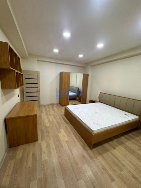 Aylıq Kirayə 3 otaqlı Yeni Tikili bina evi  110m², Bakı