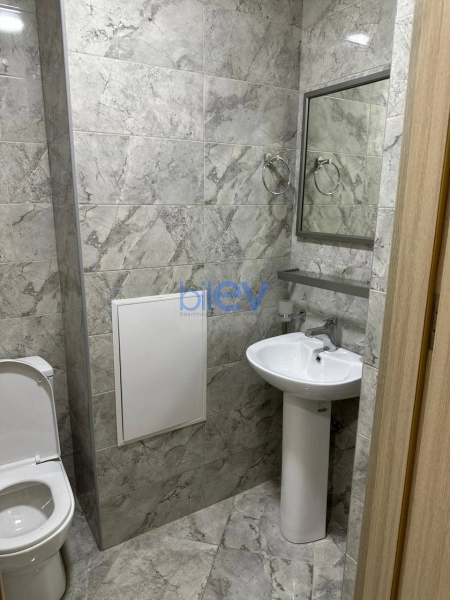 Aylıq Kirayə 3 otaqlı Yeni Tikili bina evi  110m², Bakı