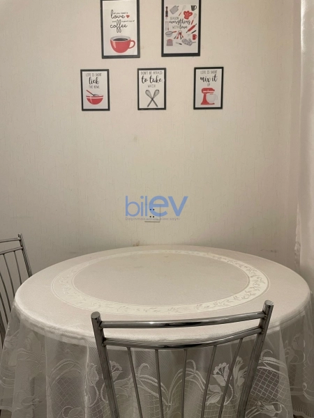 Aylıq Kirayə 1 otaqlı Köhnə Tikili bina evi  35m², Bakı