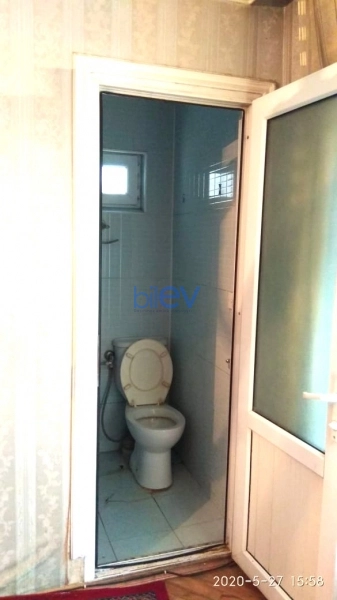 Aylıq Kirayə 3 otaqlı Köhnə Tikili bina evi  110m², Bakı