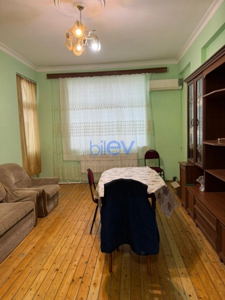 Aylıq Kirayə 2 otaqlı Yeni Tikili bina evi  82m², Bakı
