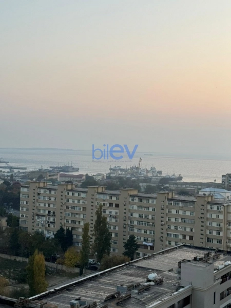 Aylıq Kirayə 2 otaqlı Yeni Tikili bina evi  82m², Bakı