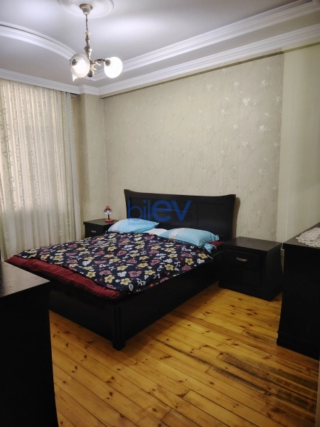 Aylıq Kirayə 3 otaqlı Yeni Tikili bina evi  132m², Bakı