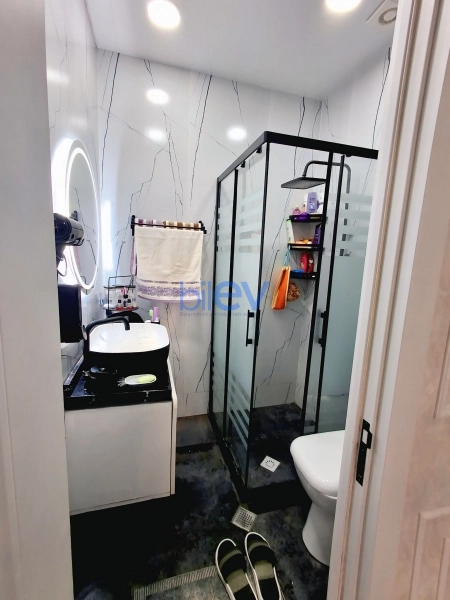 Satış 2 otaqlı Yeni Tikili bina evi  67m², Bakı