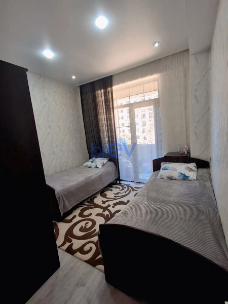 Satış 2 otaqlı Yeni Tikili bina evi  67m², Bakı