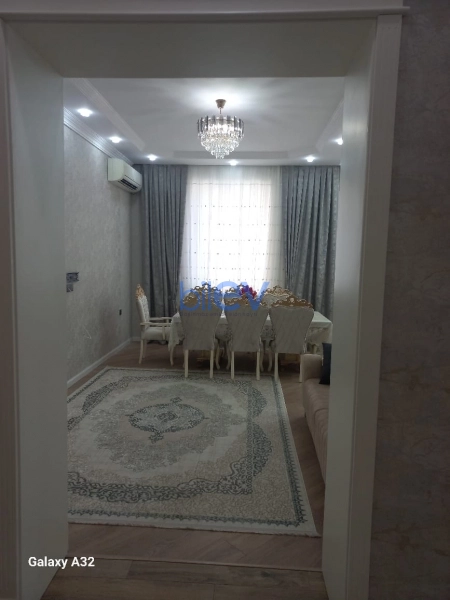 Aylıq Kirayə 3 otaqlı Köhnə Tikili bina evi  100m², Bakı