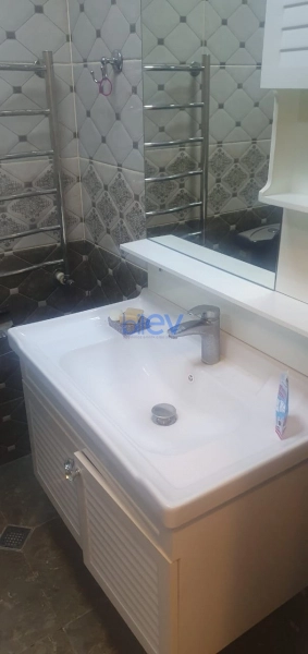 Aylıq Kirayə 2 otaqlı Yeni Tikili bina evi  50m², Bakı