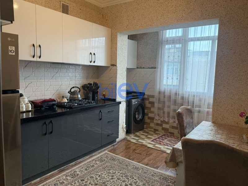 Satış 2 otaqlı Köhnə Tikili bina evi  50m², Bakı