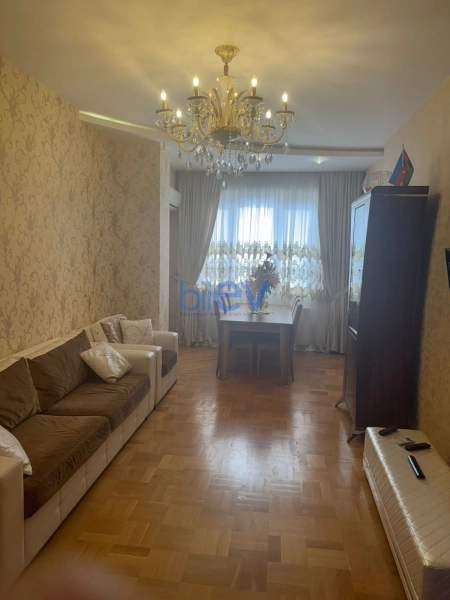 Aylıq Kirayə 3 otaqlı Yeni Tikili bina evi  120m², Bakı