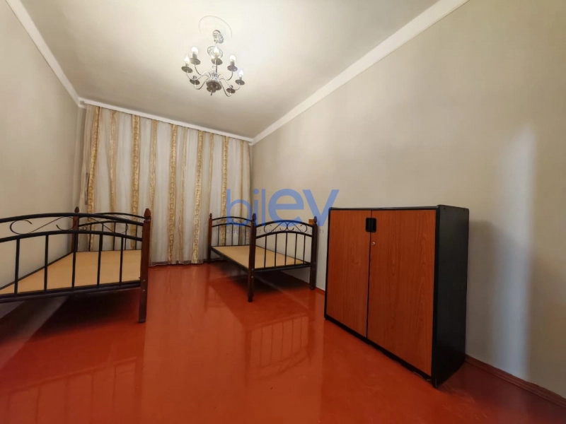 Aylıq Kirayə 4 otaqlı Köhnə Tikili bina evi  75m², Bakı