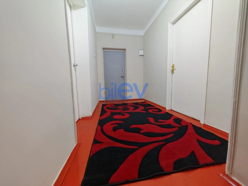 Aylıq Kirayə 4 otaqlı Köhnə Tikili bina evi  75m², Bakı